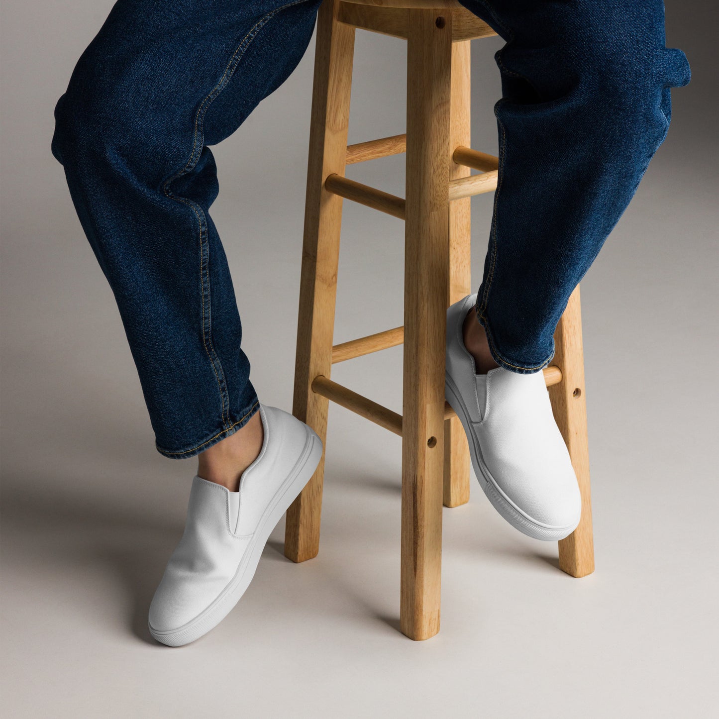 Easily Corrupted Men’s slip-on canvas shoes